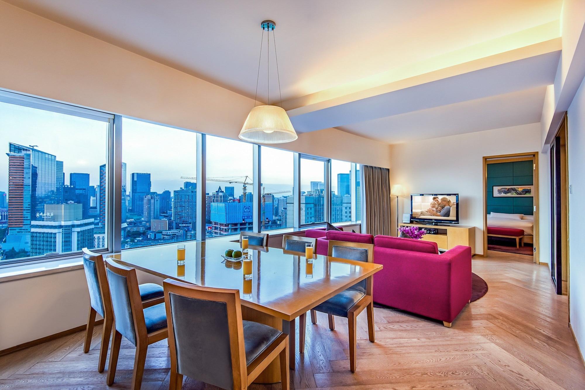 Somerset Riverview *
